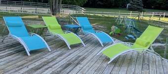 Peaceful Retreat 4 acres 8 BR 3.5 baths 4500 sq. ft. 10% off last min. bookings.