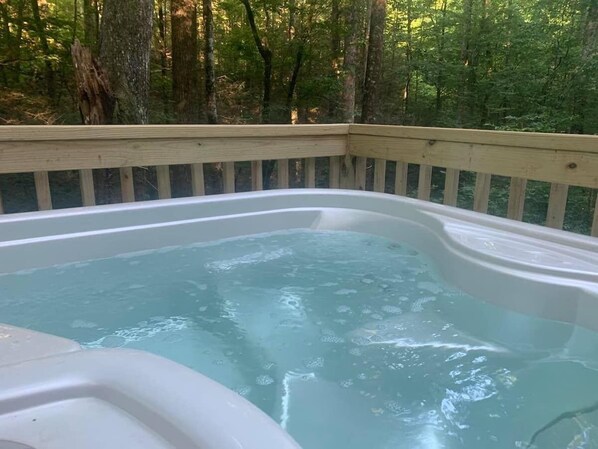 Bain à remous extérieur