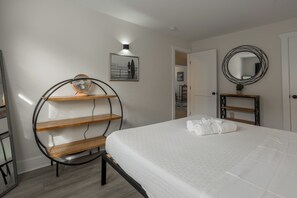 3 bedrooms, iron/ironing board, free WiFi, bed sheets - Pet Friendly Linens Provided Condo Clean Parking Sleeps 7 (Rehoboth Beach)