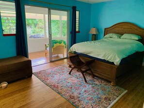 2 chambres, bureau, fer et planche à repasser, accès au Wi-Fi (inclus)