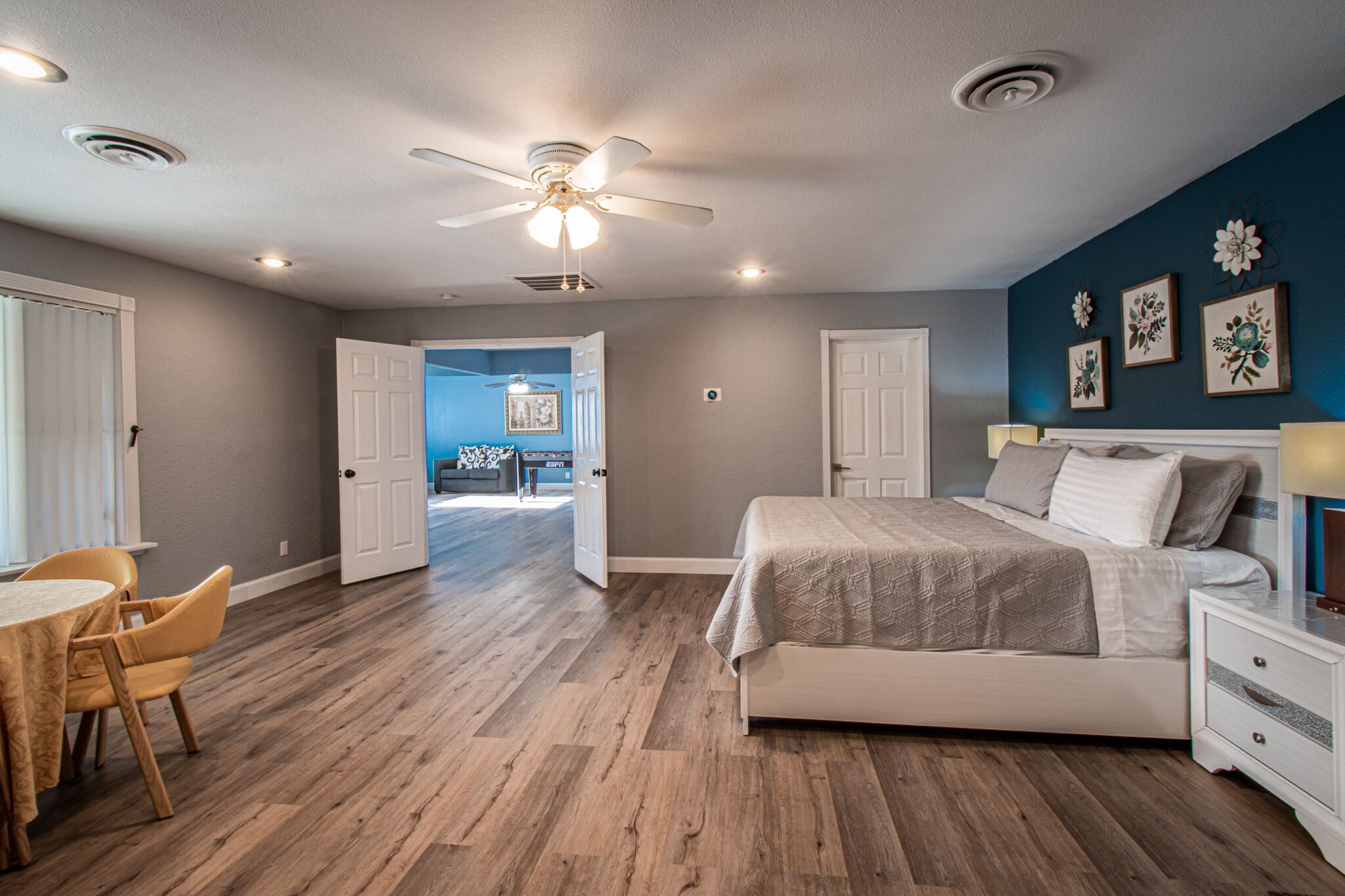 4 間睡房、書桌、熨斗/熨衫板、免費 Wi-Fi