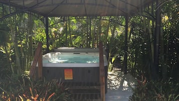 Außen-Whirlpool