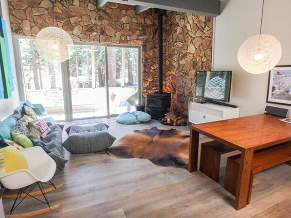 Smart TV, DVD player, books, video library