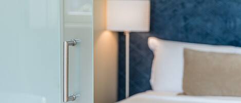 1 Schlafzimmer, Schreibtisch, Bügeleisen/Bügelbrett, Internetzugang