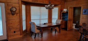 Dining - Beautiful Montana Spruce Log Home in Historic Antiques Corridor (Woodville)