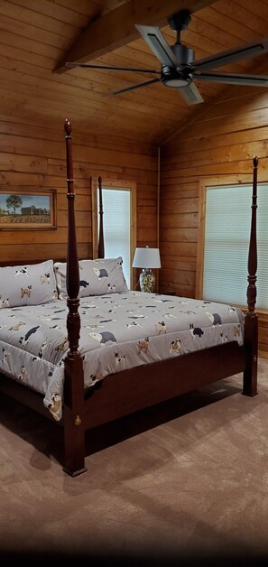 3 bedrooms, desk, WiFi, bed sheets - Beautiful Montana Spruce Log Home in Historic Antiques Corridor (Woodville)