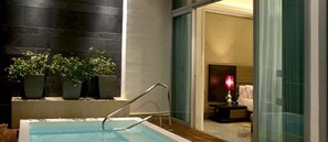 Piscine extérieure, piscine chauffée