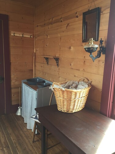 A Night in a Homestead