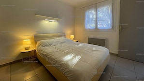 Unclassified image, 4 of 13, button - 4VSE-VER4 - Nice apartment near beaches (COLLIOURE)