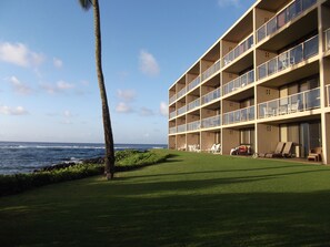 Exterior - Ocean Front Condo with AC, enjoy the ocean from your own private lanai. (Koloa)