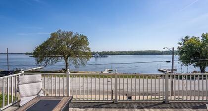 Experience Princeton charm on the Mississippi River