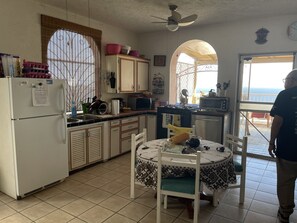 Fridge, microwave, oven, stovetop - Beautiful Pacific View Two Bedroom Two Bath Home Sleeps 6 (Cabo San Lucas)
