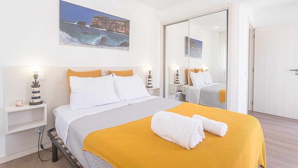 Room - T1 Coral House (Nazaré)