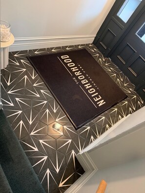 Interior - The Neighborhood Hotel - Lincoln Park 303 - Two Bedroom (Chicago)