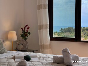 2 chambres, fer et planche Ă repasser, Wi-Fi gratuit, draps fournis