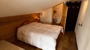 2 bedrooms