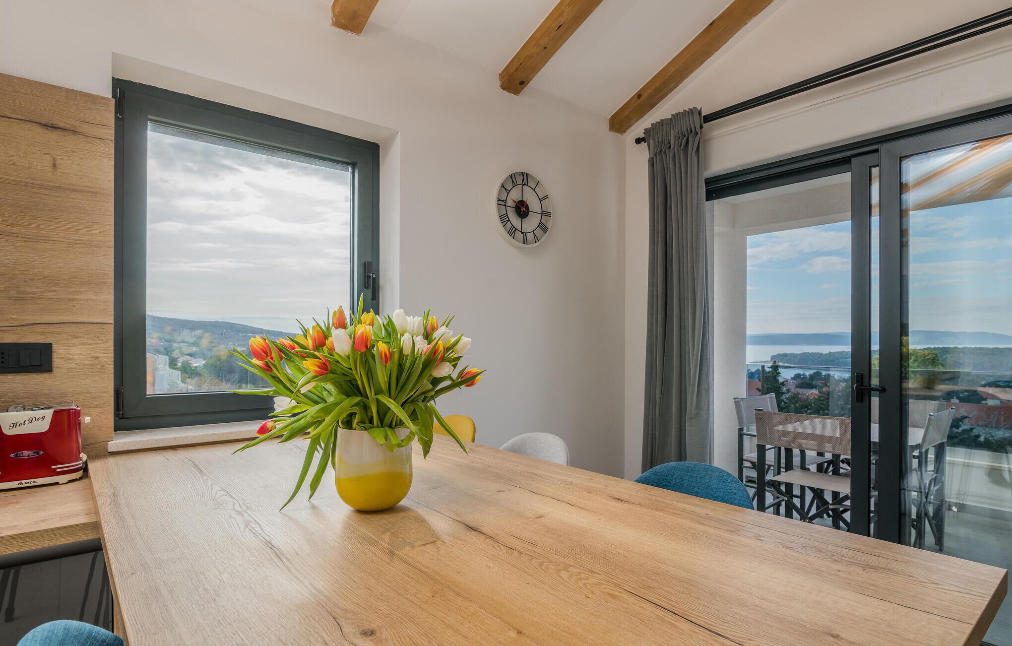 Apartment | Living room | Smart TV