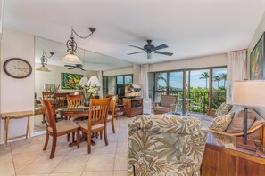 TV - Quam Properties: 1BD Kihei Condo near one of Maui's Best Beaches (Kihei)
