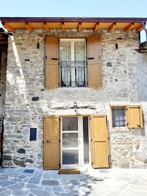 DĂ©tail de lâextĂ©rieur