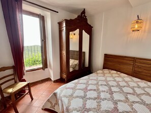 3 bedrooms, iron/ironing board, free WiFi - Maison de Village Avec vue mer Panomarique (Rogliano)