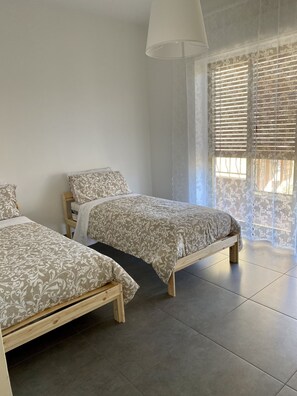 3 chambres, fer et planche Ă repasser, lit parapluie, Wi-Fi gratuit