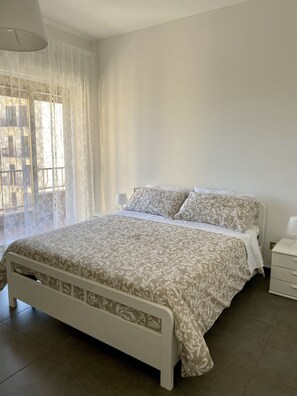 3 Schlafzimmer, Bügeleisen/Bügelbrett, Reisekinderbett, kostenloses WLAN