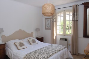 3 Schlafzimmer, Bügeleisen/Bügelbrett, Reisekinderbett, kostenloses WLAN