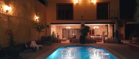Piscine extérieure