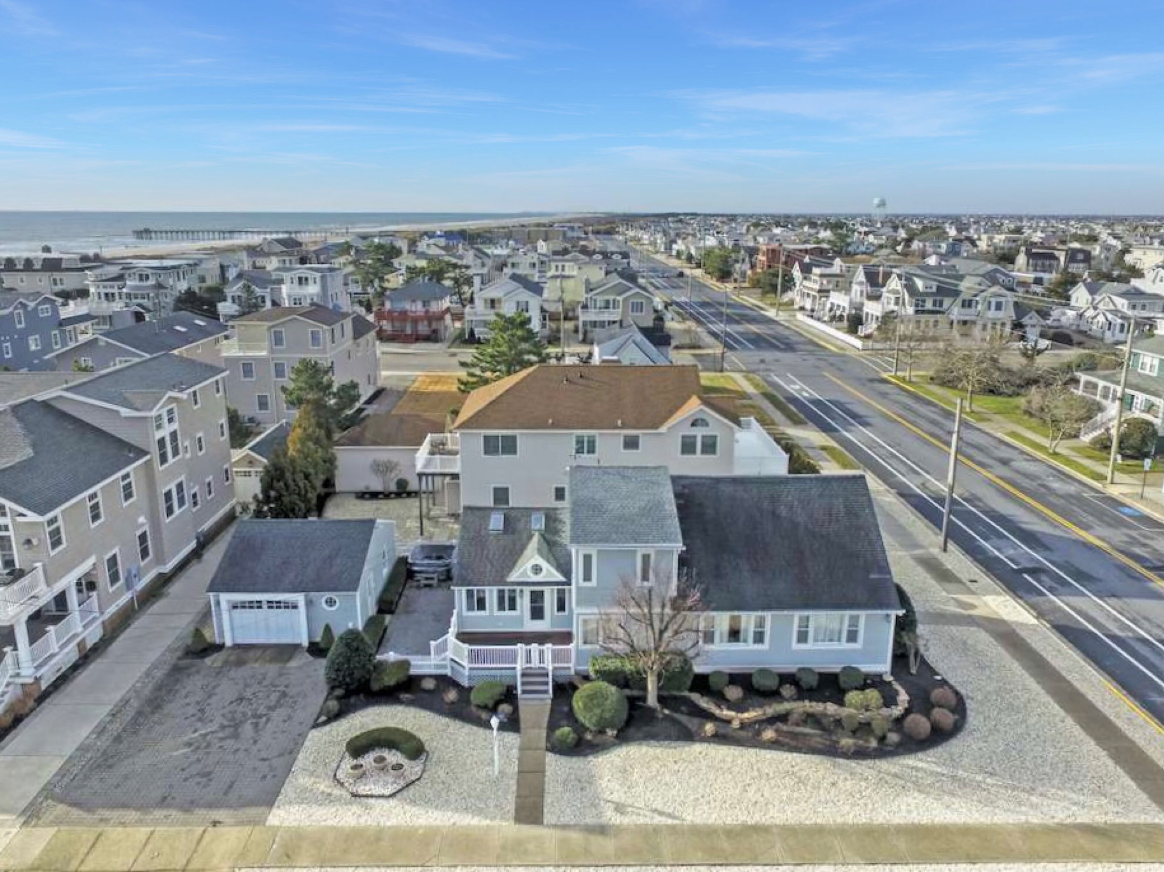 5 bedroom and 4 full bath, BEACHBLOCK expanded cape studio style home is newly available for rent!