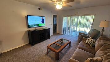Smart TV, stereo