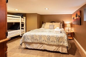 3 Schlafzimmer, Bügeleisen/Bügelbrett, Reisekinderbett, kostenloses WLAN