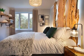 3 chambres, fer et planche à repasser, Wi-Fi, draps fournis