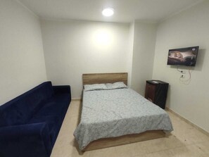 1 chambre, literie fournie
