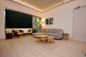 Living room - Mayan Monk (Playa del Carmen)