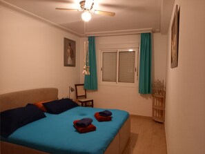 2 bedrooms, iron/ironing board, travel cot, free WiFi - Adeje Galeon SEA View (ADEJE)