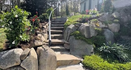 5 Min Walk to Nauset Beach, Saltwater Heated Pool & Hot Tub