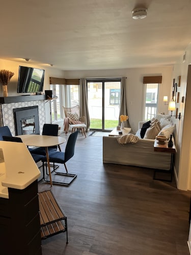 Beautiful ski in-ski out condo at Okemo Mountain