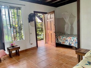 1 bedroom, desk, free WiFi, bed sheets - Tranquil apartment near beach front  (Playa Zancudo)