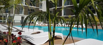 Madalenas Palace-- Sonnenreis