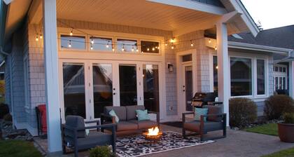 The Little Beach House- Fully equipped Vacation Rental