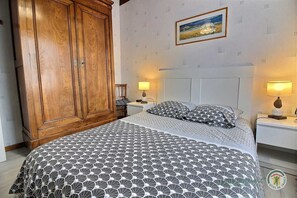 2 Schlafzimmer, Bügeleisen/Bügelbrett, kostenloses WLAN, Bettwäsche