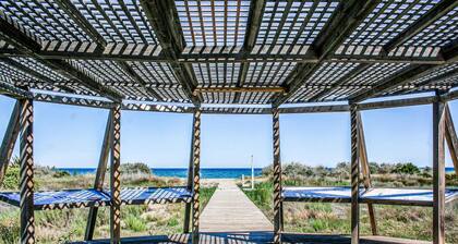 Gorgeous apartment in Cabanes with swimming pool