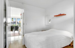 2 bedrooms, free WiFi