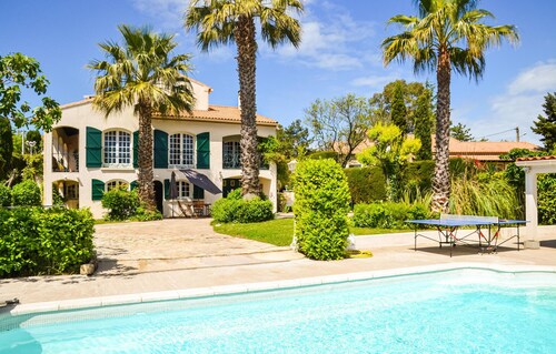 Pet friendly apartment in Pignan