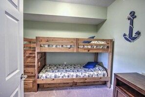 3 bedrooms, free WiFi, bed sheets