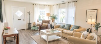 Long Beach Craftsman House. Historic district house-centrally located