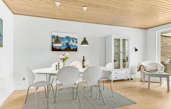 Dining - Gorgeous home in Millinge with WiFi (Millinge)