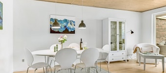 JÀttefint hem i Millinge med kök