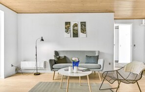 Foosball - Gorgeous home in Millinge with WiFi (Millinge)