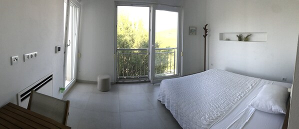 1 bedroom, free WiFi, bed sheets - Maison Lucante - Studio Apartment with Sea View Near the Beach (Lumbarda)
